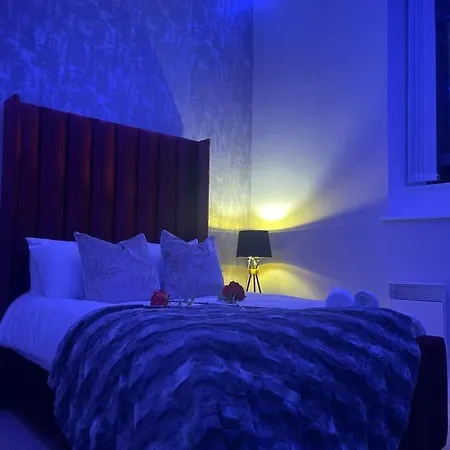 Apartment Sapphire Suite By Emerald Apartments Bradford (West Yorkshire)
