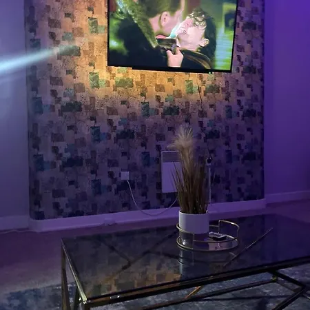 Sapphire Suite By Emerald Apartments Apartment *